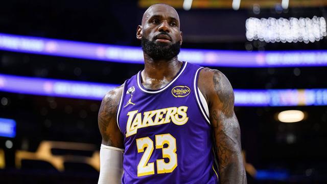 贾巴尔恨死詹姆斯了？41岁詹皇总胜场超天勾，成NBA历史第一！